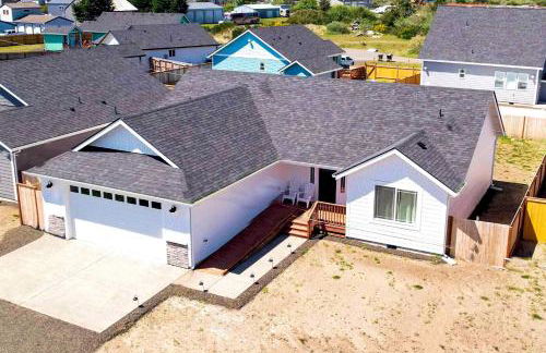 Ocean Shores Home with Game Room - Walk to Beaches! - Foto 32