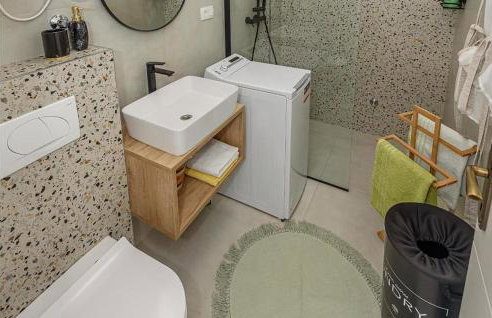 1 Bedroom Lovely Home In Bobovisca - Foto 19