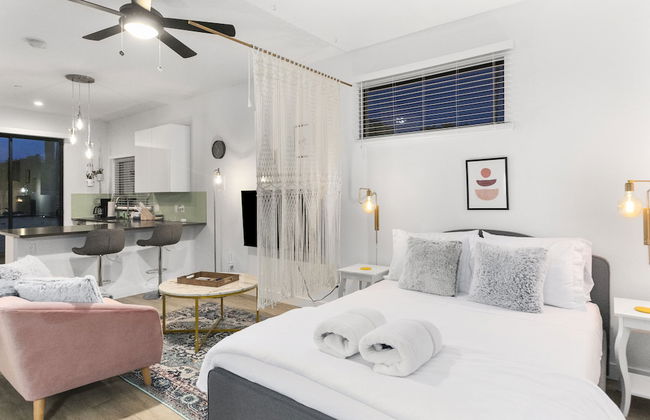 Primo Old Town Location with Heated Pool - Foto 37