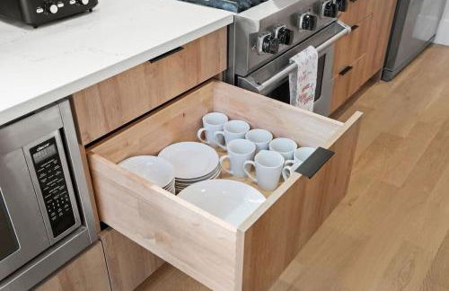 Comfy 3-BD Apt near United Center with Balcony - Foto 18