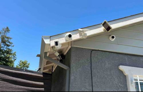 Charming Casita all too yourself near Midtown, Train and Freeway - Photo 7