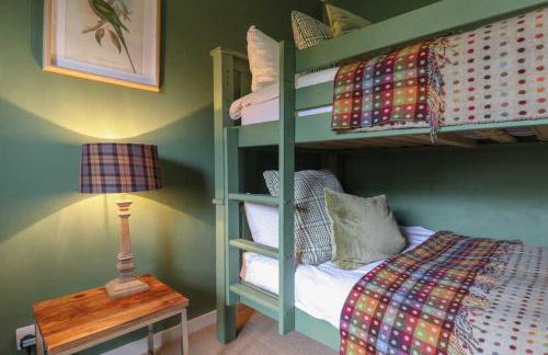 King Arthur's Rest House, Hot Tub & Garden Sleeps 10 - Foto 40