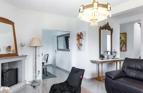 Villa Mosca - 4 Bedrooms & BBQ, Santa Cruz - Foto 22