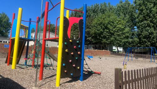 Dottys van warden springs caravan park - Foto 2