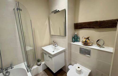 Stylish Town House in Medieval Grid - Foto 9