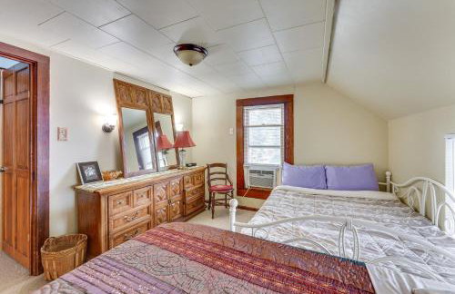 Pet-Friendly Home with Views of Lake Delavan! - Foto 23