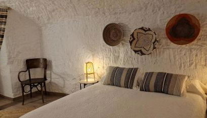 Cueva de la Higuera - Foto 5