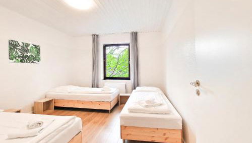 Tolstov Apartments - 1 , 2 and 3 Room Monteur Apartments - Photo 5