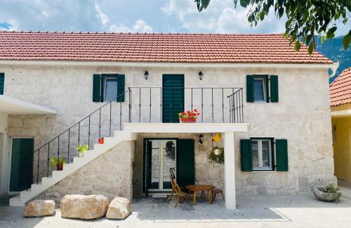 Charming and Authentic Stone Villa Stanić - Foto 42