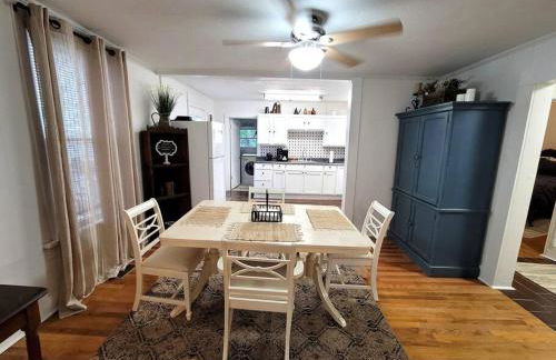 Apple Hill Bungalow, Family and PET Friendly! - Foto 14