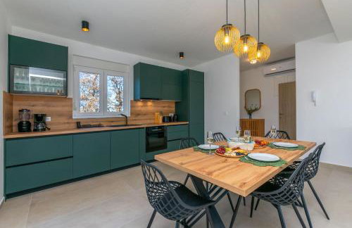 Modern Casa di Lucija with heated pool, near Airport, own parking - Foto 5