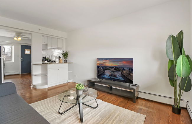 Picturesque 1BR Apt in Arlington Heights - Foto 11