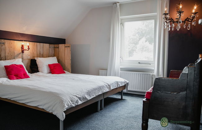 Majestic, Large Holiday Home near Leende Located Between Meadows & Forests - Foto 2