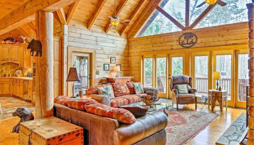 Lake Hartwell Lodge w/ Dock, Theater + Hot Tub! - Photo 5