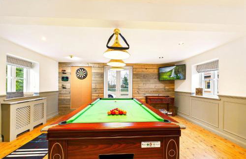 Cottage In Norfolk Sleeps 23 - Private Pool, Fishing Lake, Hot Tub Ref 99008Sc - Foto 35