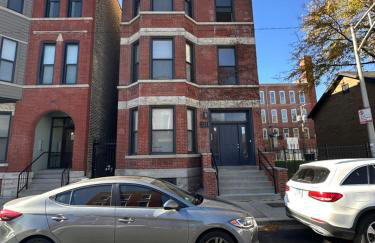 Flexhome West Town - Spacious 2BR Duplex - Foto 2