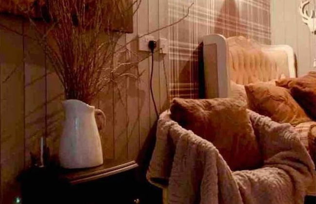 Cute and Cosy Shepard hut With Wood Fuel hot tub - Foto 19