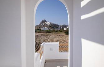 Kotinos Luxury Suites - Photo 25