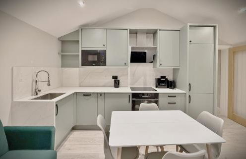 Fantastic 2 Bed Penthouse With Free Parking in Acton - Foto 3