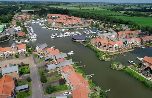 Waterside Townhouse With Balcony And Marina View - Foto 34