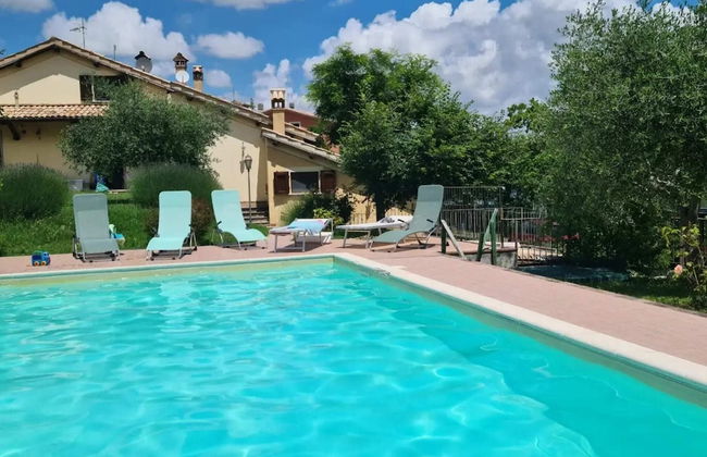 Summer Sale! Lovely 3-bed Apartment in Spoleto - Foto 1