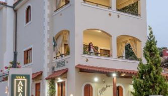 Villa Araucaria private pool Jacuzzi Seaview - Foto 3