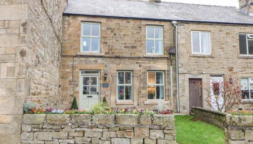 October Cottage - Photo 2