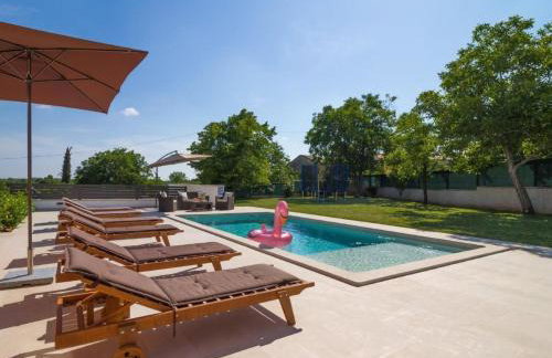 Holiday Home Villa Anavi mit privatem Pool und großem Garten by Interhome - Foto 2
