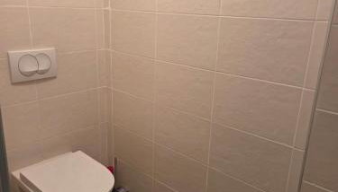 Studios dans une résidence sécurisée et calme avec place de parking - Foto 4