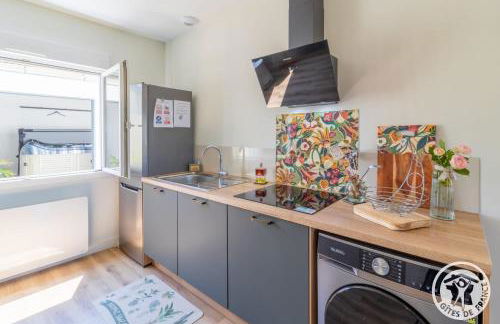 Gîte Ecrin de Verdure Jacuzzi et piscine - Photo 3