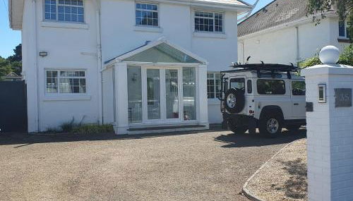 Panorama House - 400m from Sandbanks beach - Foto 1