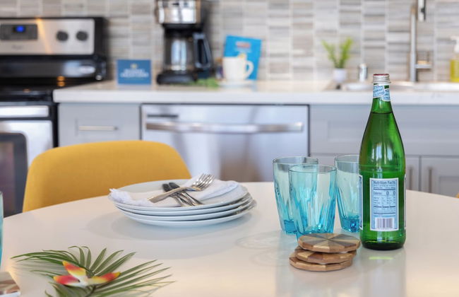 Diamond Head and Partial Ocean views with 2 Beds and Parking - Foto 76