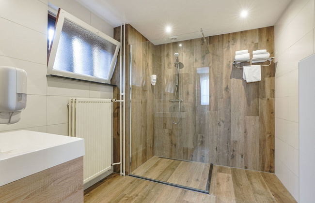 Holiday Home in Grubbenvorst by River Maas - Photo 24