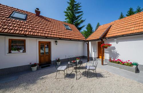 Beautiful cottage with heated pool for 22 ppl - Foto 51