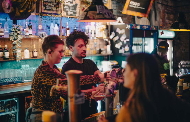 Tour de fiesta por los ruin bars de Budapest - Foto 5