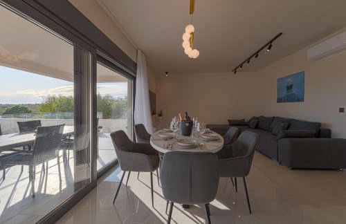 Panoramica apartment w balcony and swimming pool - Foto 12