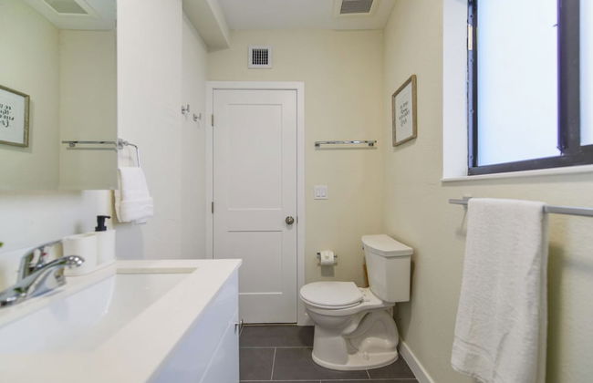 Amazing Experience in Calle Ocho - Photo 46