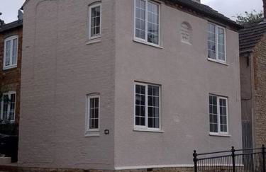 Petham Cottage Stanwick 2 bed sleeps 6 - Photo 12