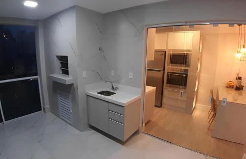 Meia Praia Apto Fino Acabamento 3 suítes e 2 garagens - Foto 23