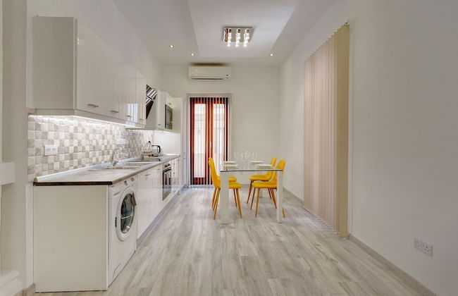 Stylish 2 Bedroom Apartment in an Amazing Location - Foto 7