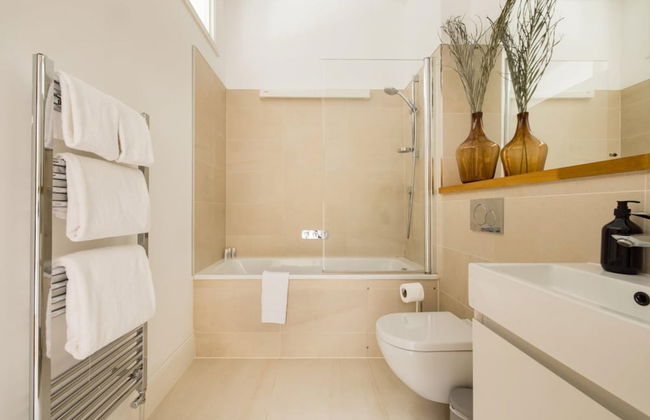 The Tooting Hideout - Dazzling 3bdr Flat With Balcony - Foto 25