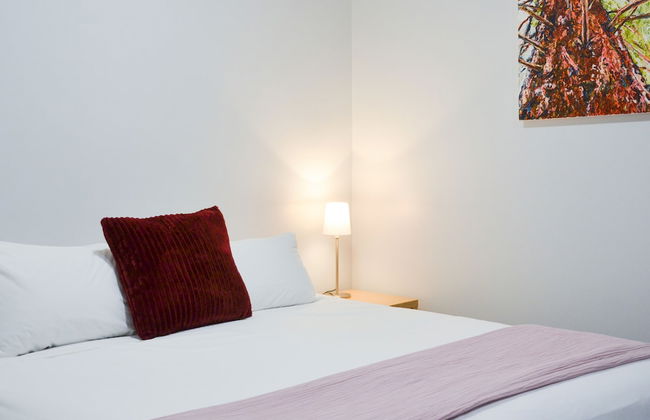 Mansfield Apartments - Photo 3