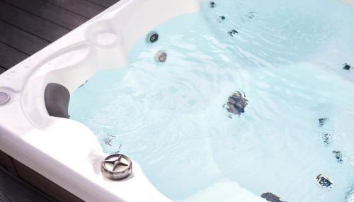 Pine Lodge with Hot Tub - Foto 3