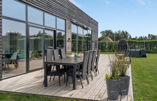 "Nimrod" - 300m from the sea - Foto 1