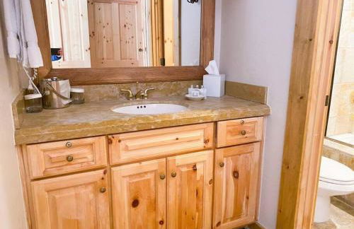 2 BR Condominium - Luxury Skiin and out (rare to find) - Foto 34