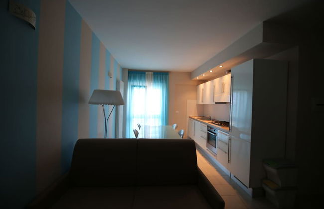Apartment 30 Meters From the sea With 8 Beds With Full sea View - Foto 12