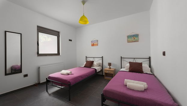 Almond Villa - Photo 4, Chambre