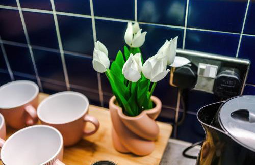 Central MCR 2BR 2BA, Parking, WiFi, Full Kitchen - Foto 12