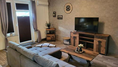 2 Raum Wohnung im 1OG mit Terrasse und AC - Foto 5