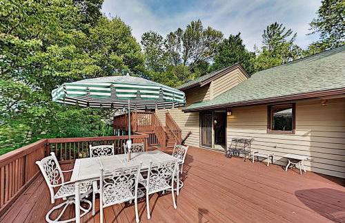 Sunset Retreat - Big Deck, Mountain & Lake Lure Views! - Foto 18